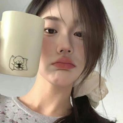 钢盔